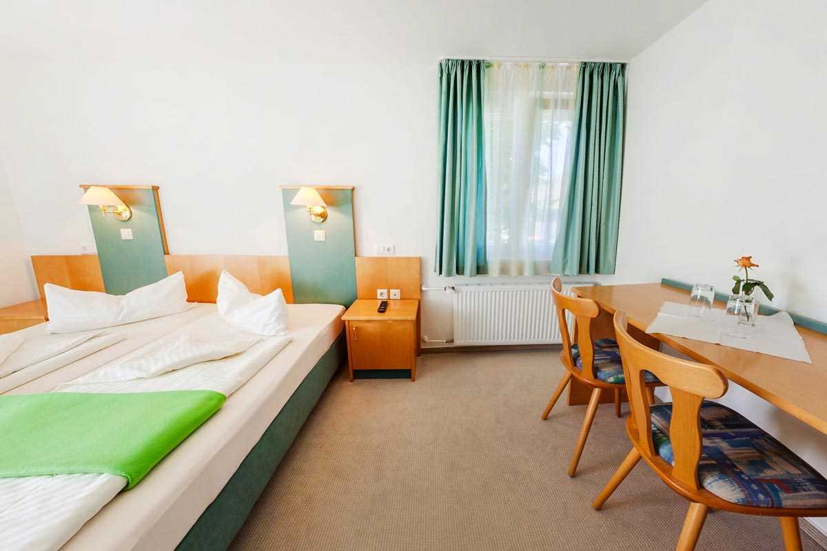 Hotel13
